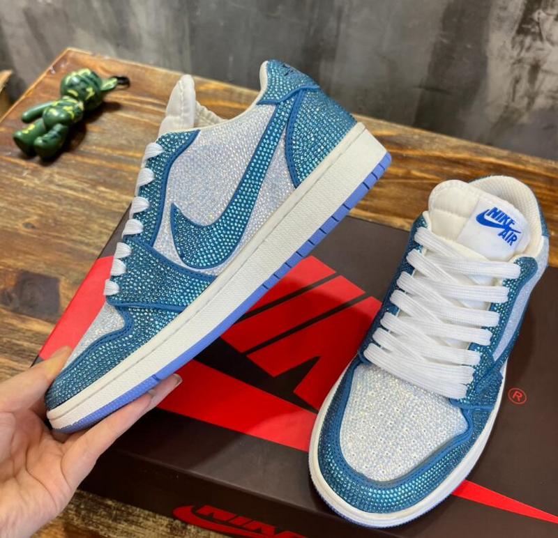 SAMC - NKE Shoes - 439