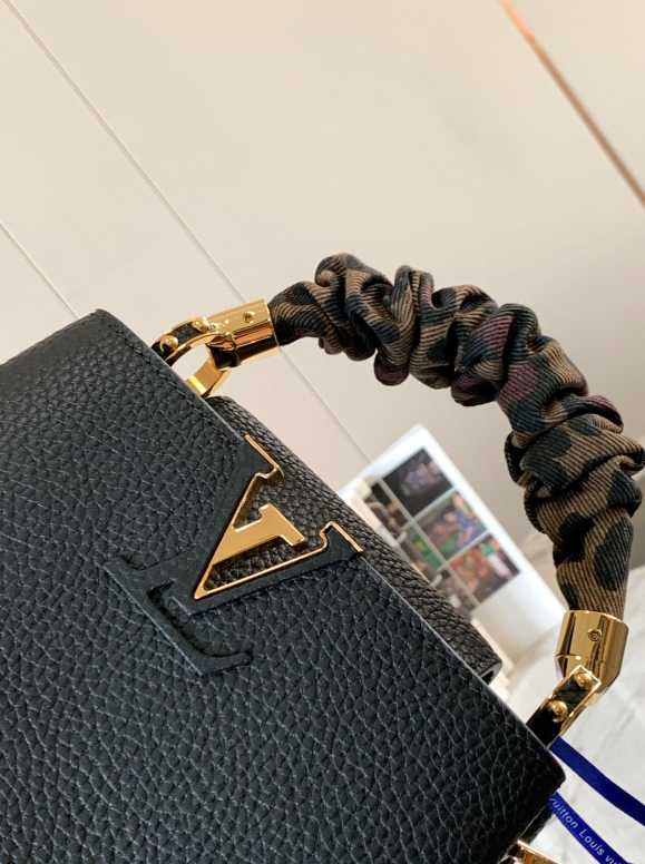 SAMC - LOV Bags - 1369