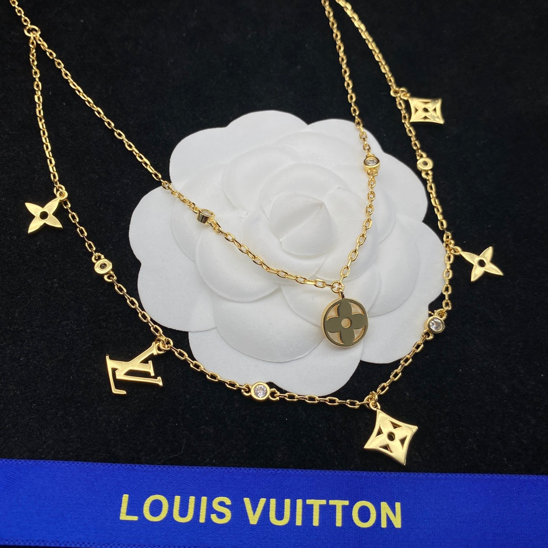 LV Necklaces 052