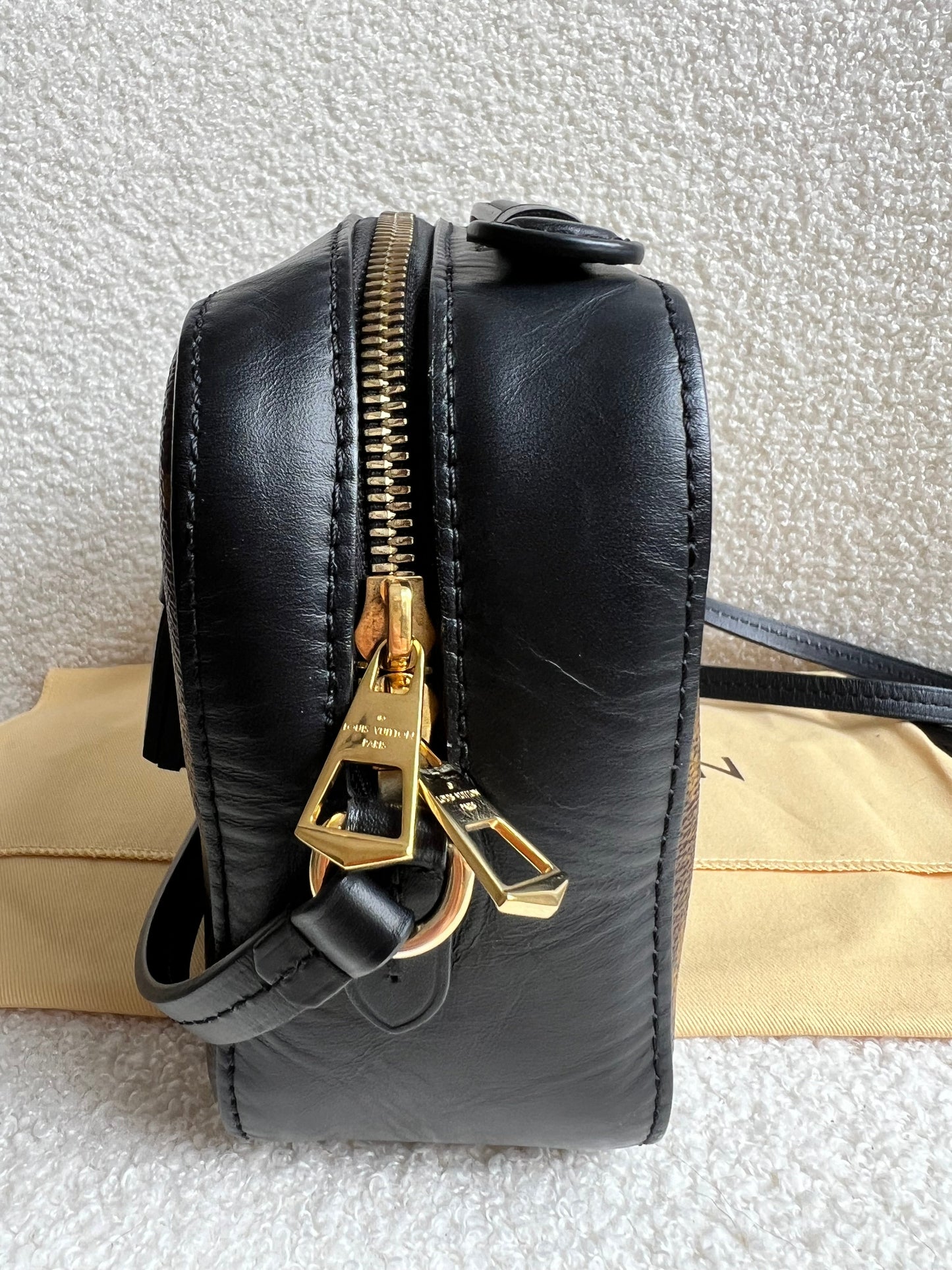 Louis Vuitton Saintonge Black and Monogram