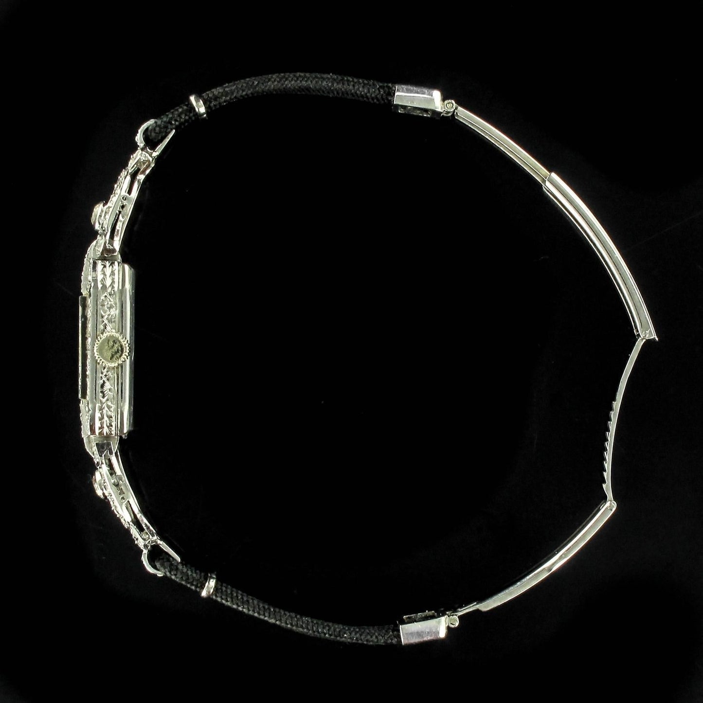 Ladies Platinum white gold Diamond French Art Deco Mechanical Wristwatch, 1925