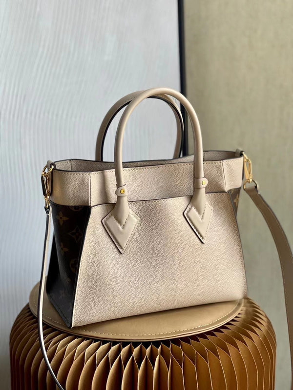 LOV2 Bags - Luxurious Bags  1040