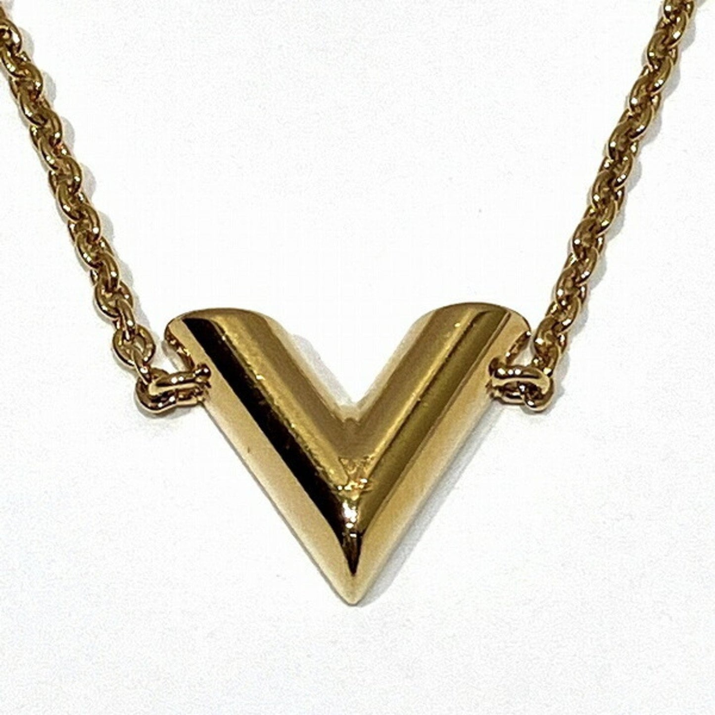 V Necklace Gold Pendant