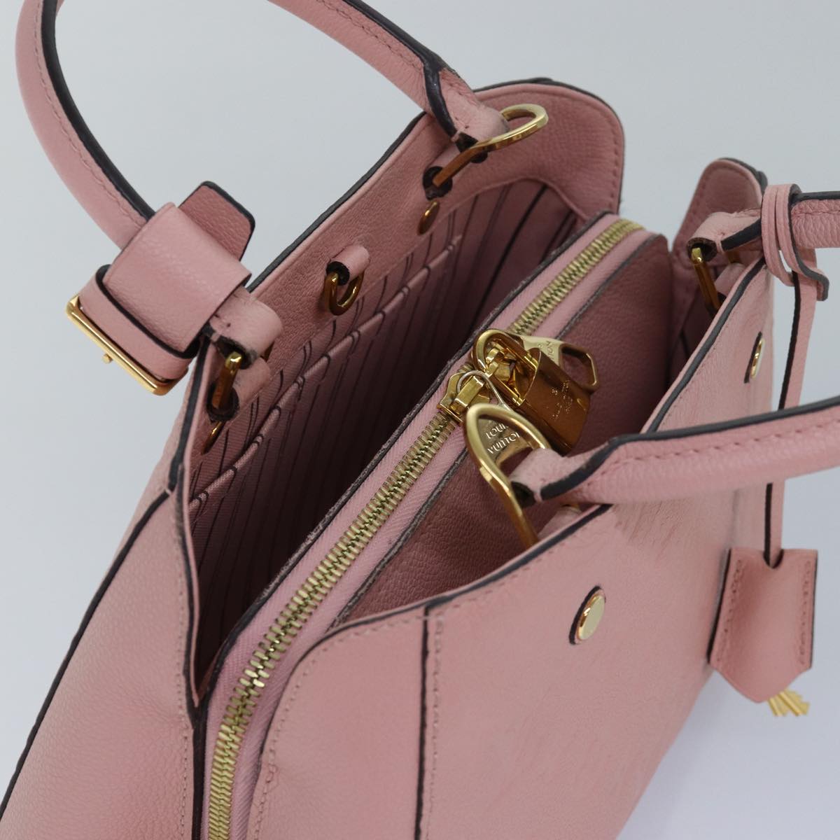 Capucines Mini handbag Rose Ballerine Empreinte Leather