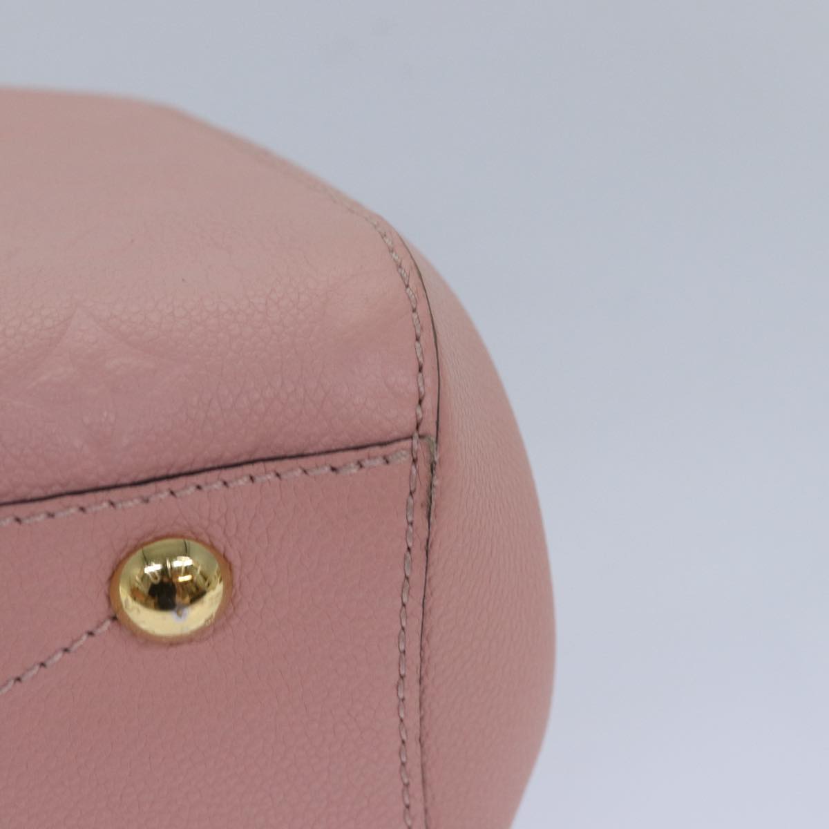 Capucines Mini handbag Rose Ballerine Empreinte Leather