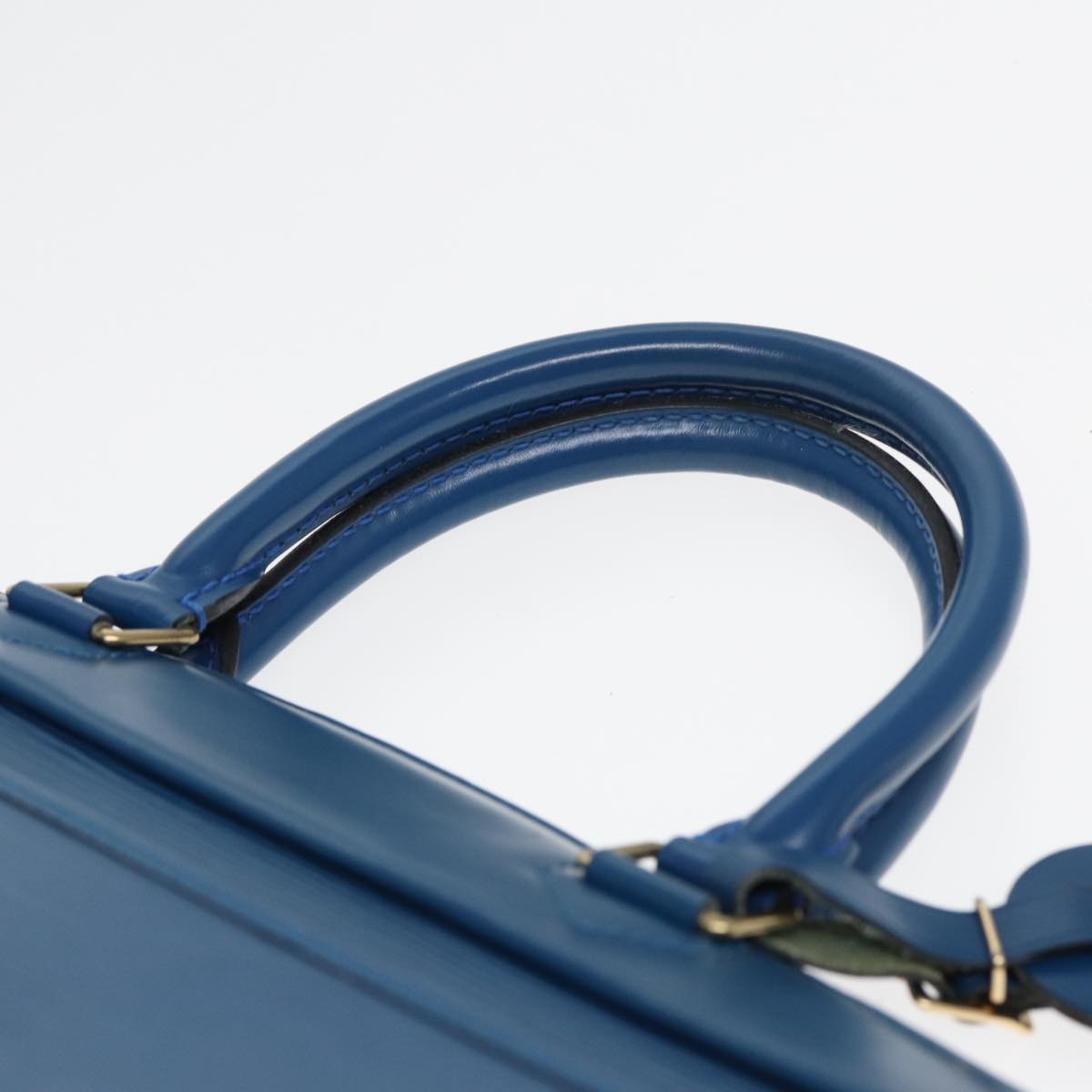 Capucines MM Blue Leather Handbag