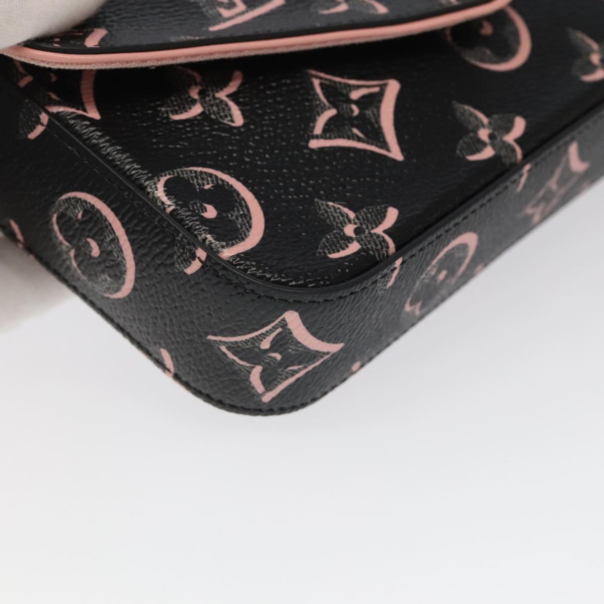 Pochette Felicie Monogram Empreinte Clutch