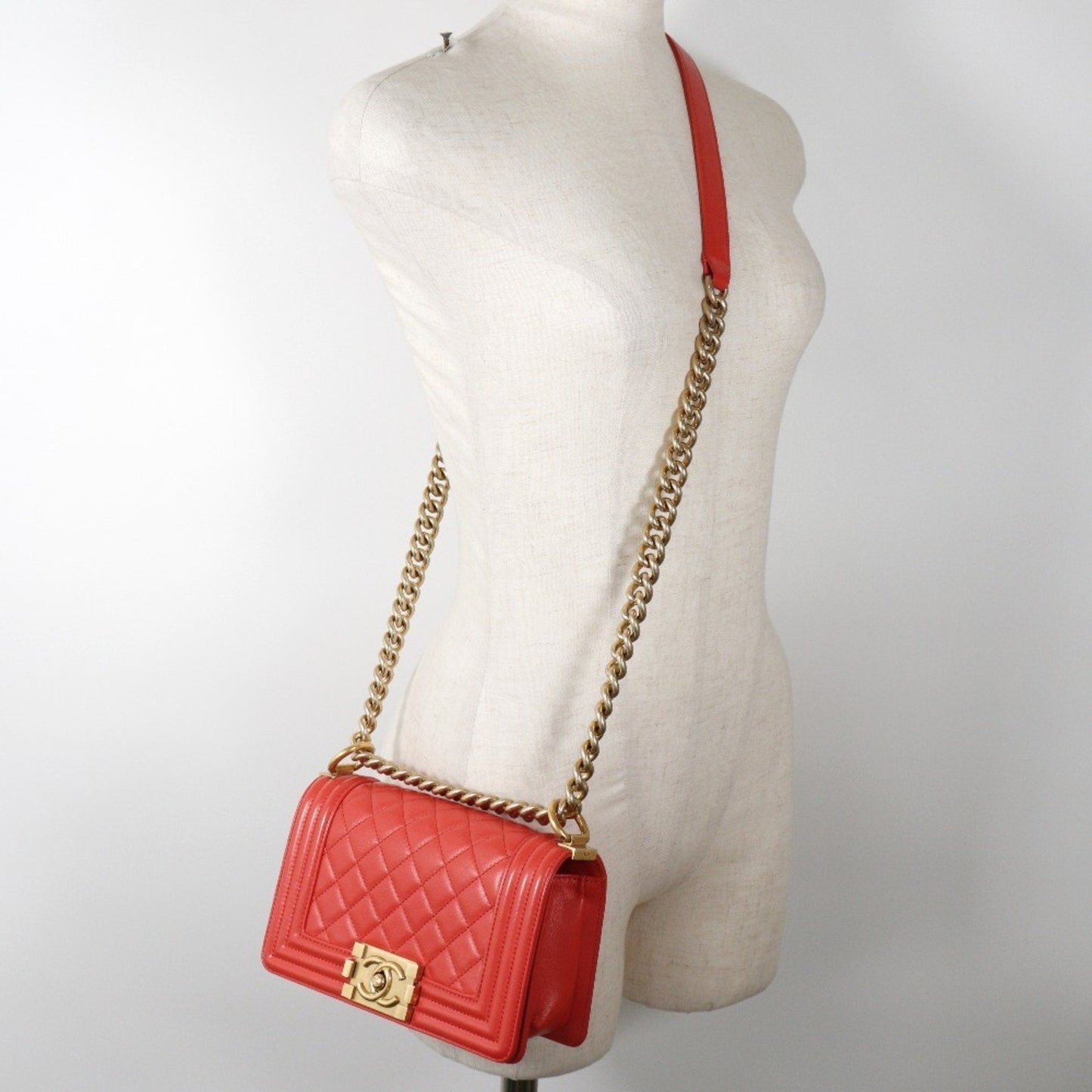 Chanel Mini Chain Bag Boy Chanel Style