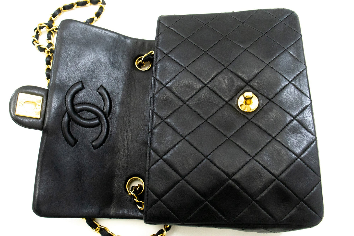 Chanel Classic Flap Bag Medium