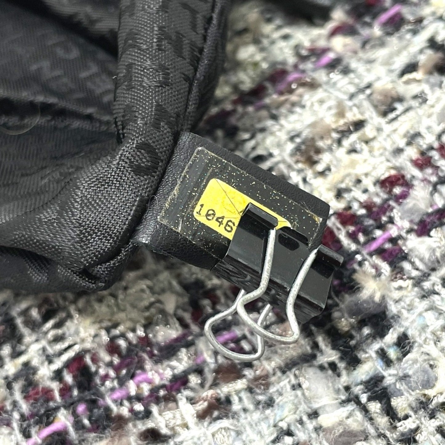 Chanel Tweed Chain Bag Model Tweed