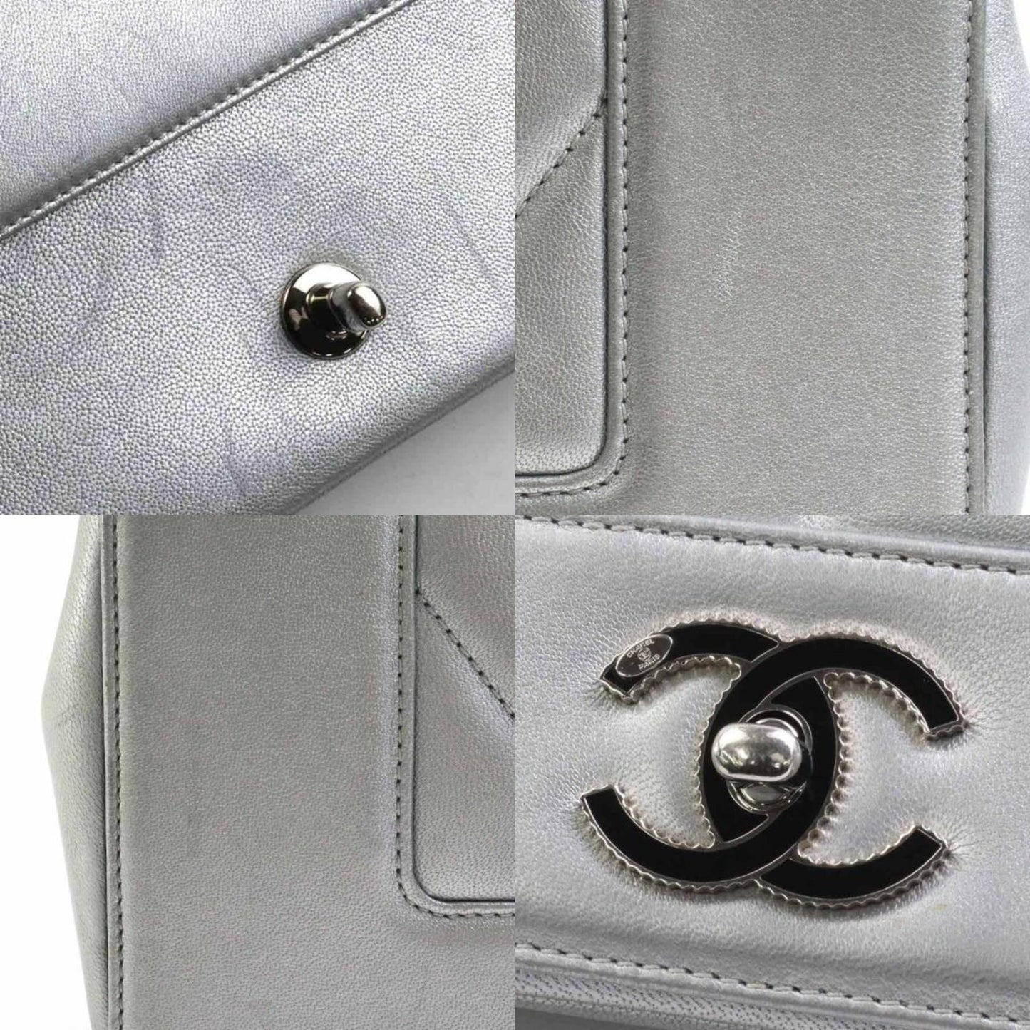 Chanel Chanel 19 Shoulder Bag Quilted