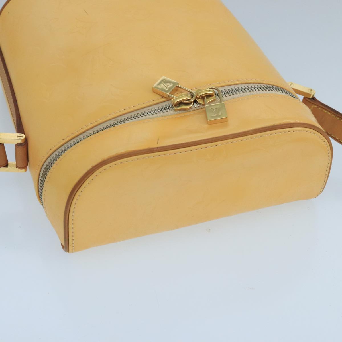 Saintonge Model Crossbody Bag