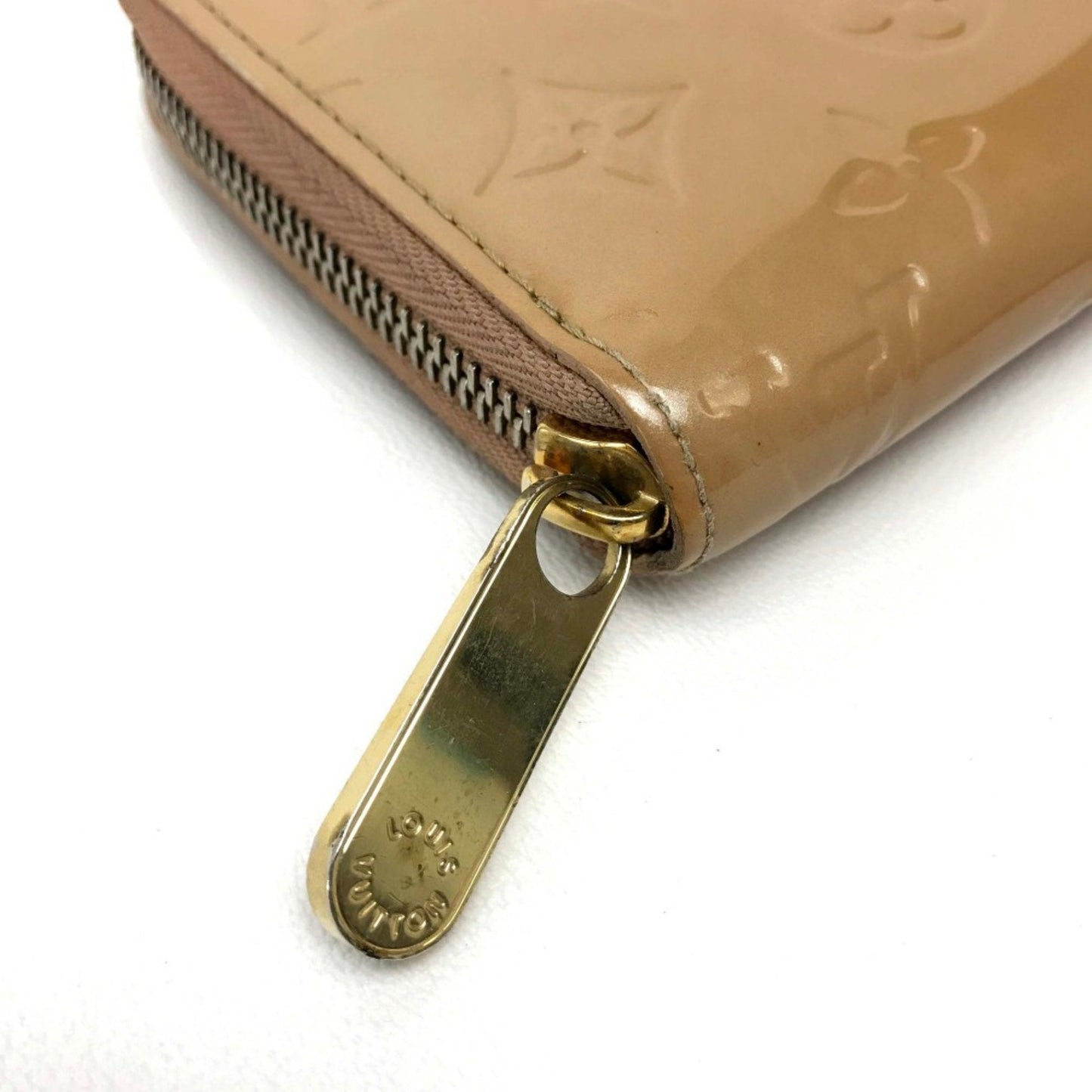 Vernis Zip Wallet Monogram