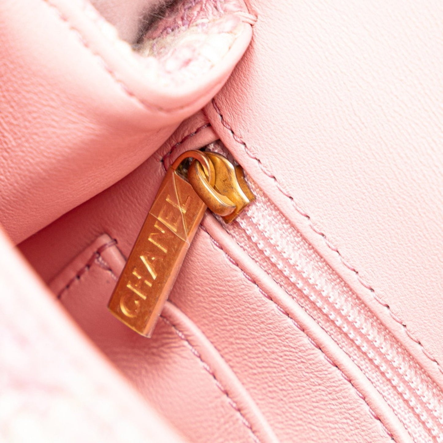 Chanel Mini Tweed Flap Bag Model Mini Tweed