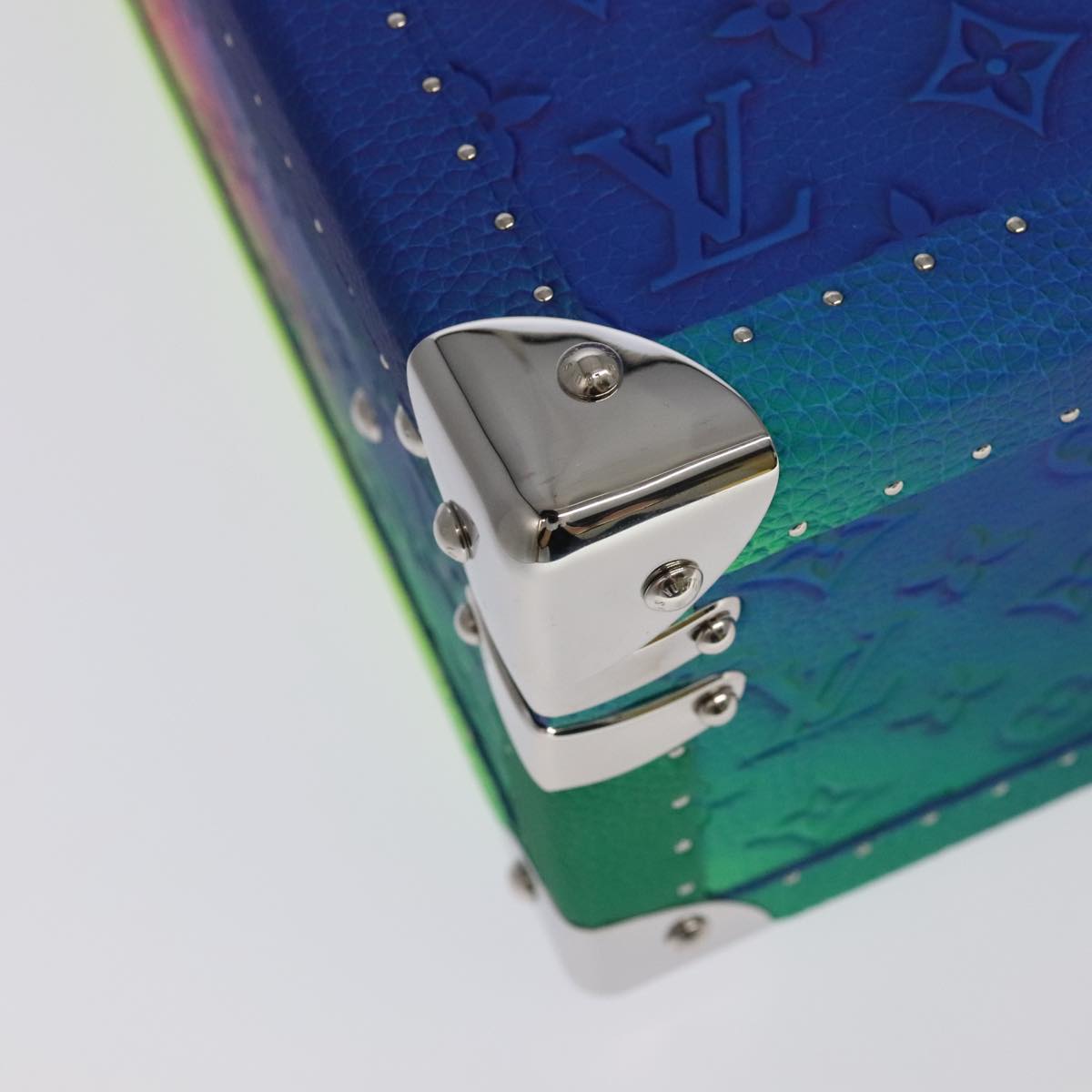 Horizon 50 Suitcase Rainbow Monogram