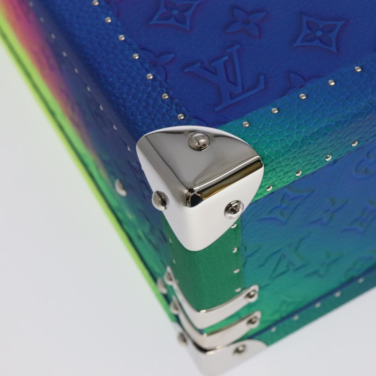 Horizon 50 Suitcase Rainbow Monogram