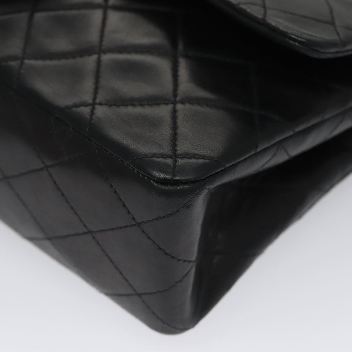 Chanel Classic Flap Bag Diamond Quilted