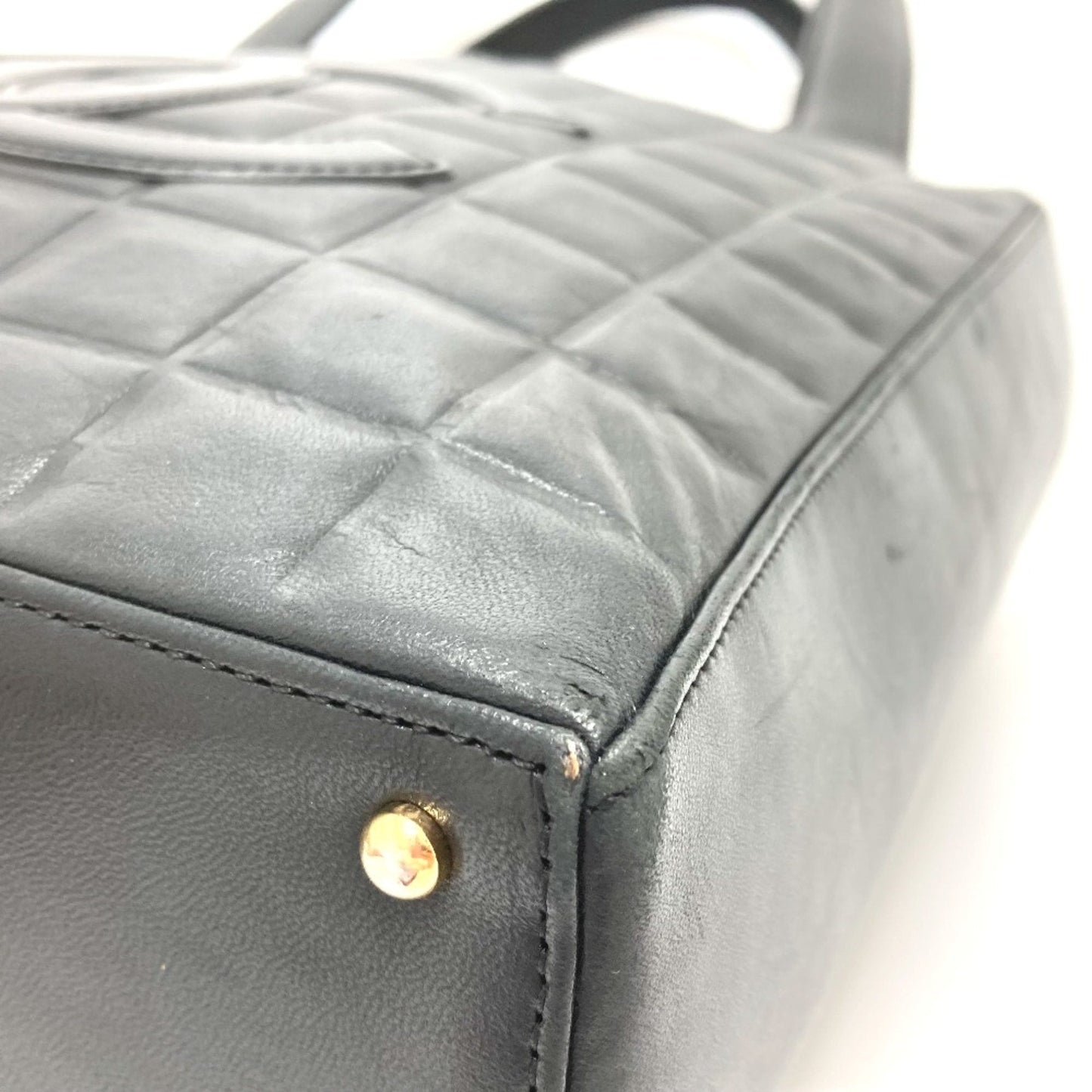 Chanel Quilted Tote Bag Classic Style