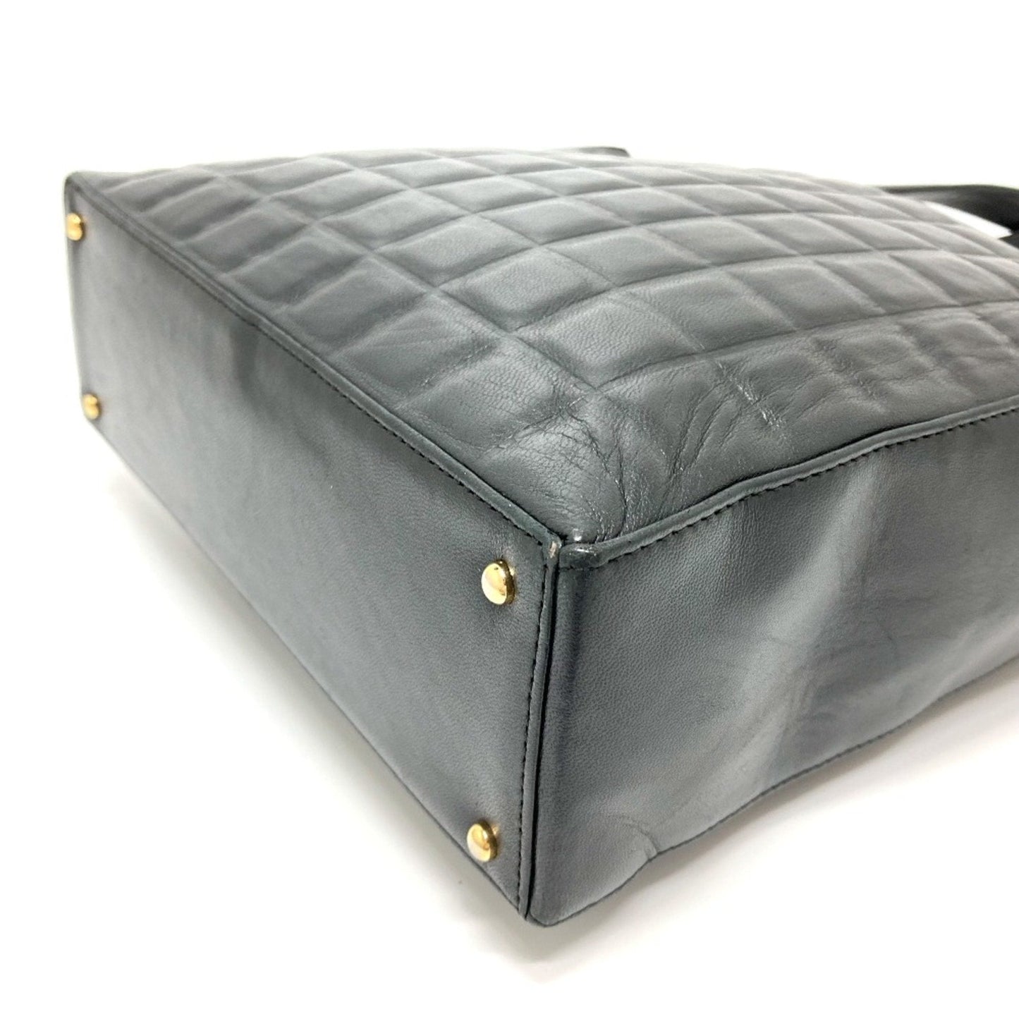 Chanel Quilted Tote Bag Classic Style