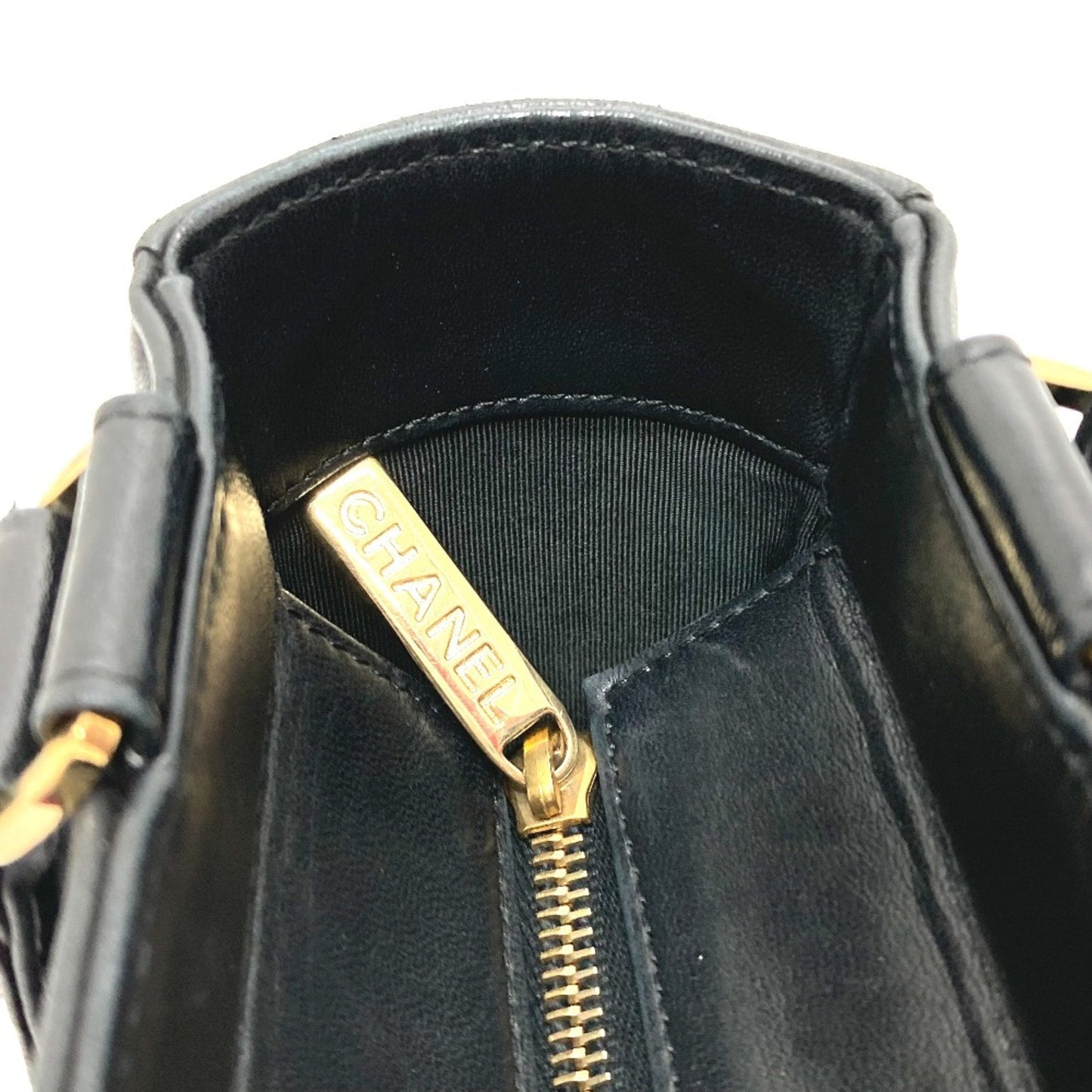 Chanel Quilted Tote Bag Classic Style
