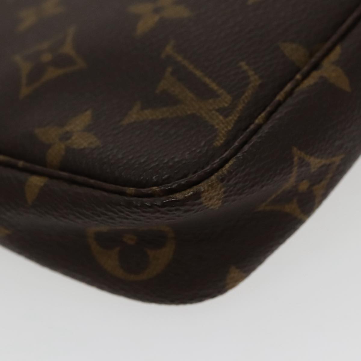 Pochette Flicie Monogram Clutch