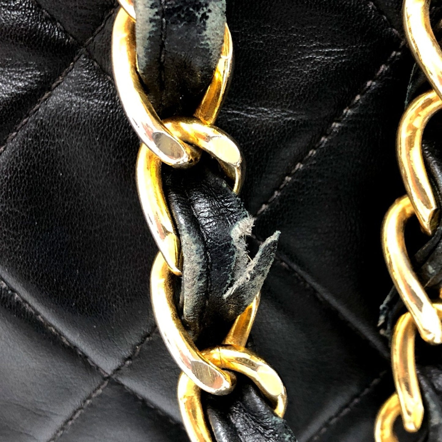 Chanel Classic Flap Bag 255