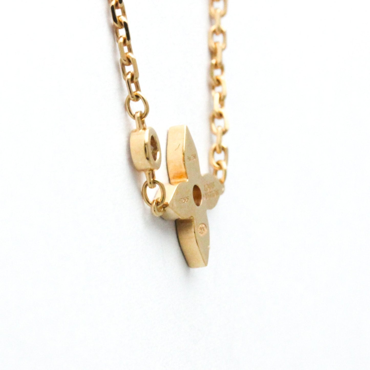 Idylle Blossom Rose Gold Pendant Necklace
