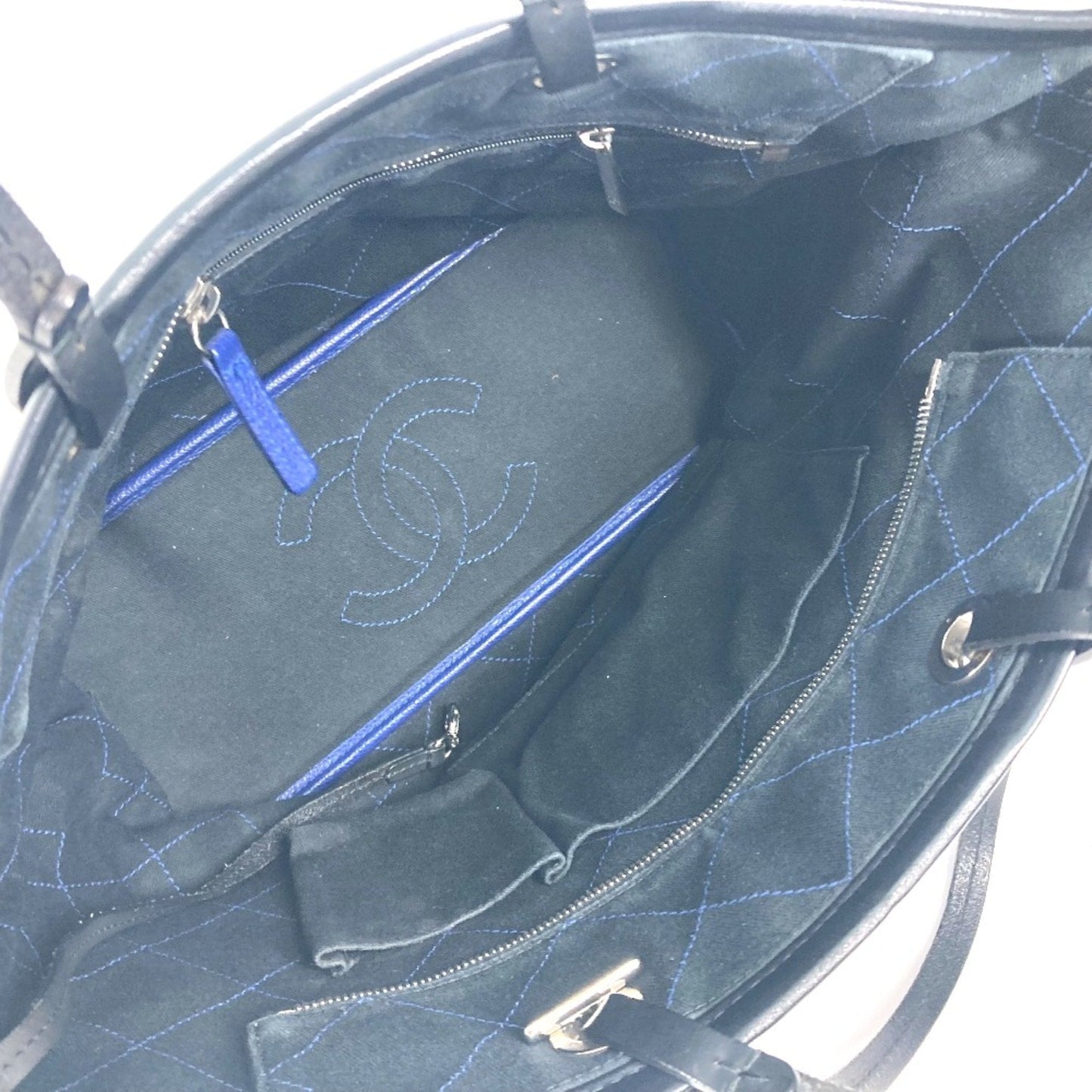 Chanel Coco Cocoon Tote Bag Large Style