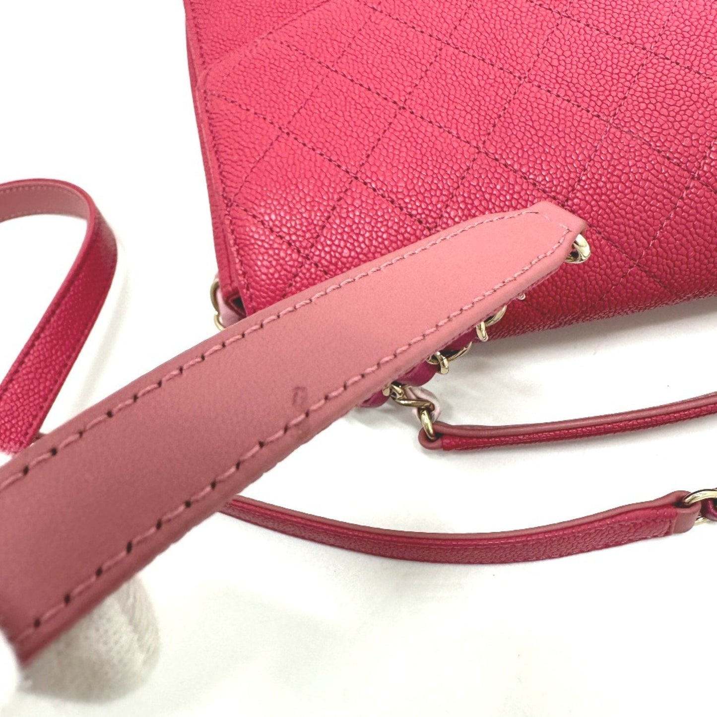 Chanel Chanel 19 Shoulder Bag Pink Caviar Leather