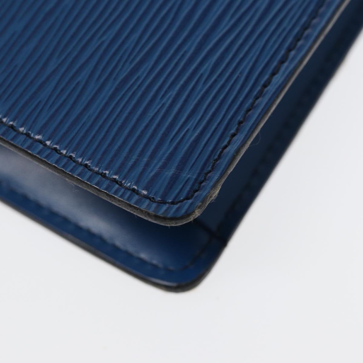 Epi Leather Zippy Wallet
