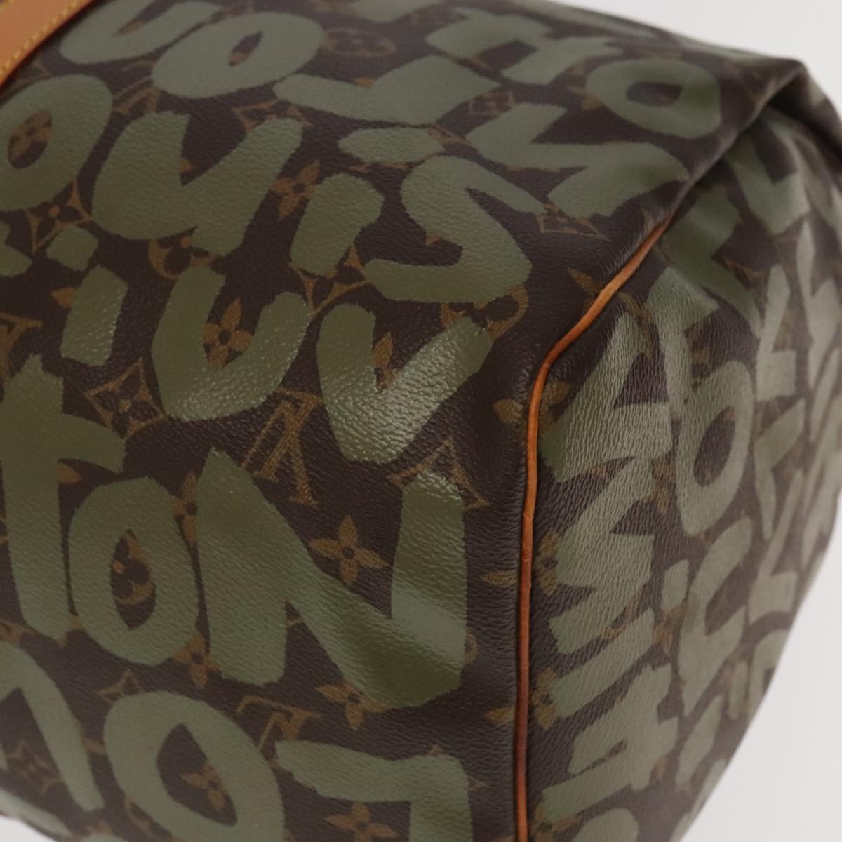 Keepall Bandana Graffiti Duffel
