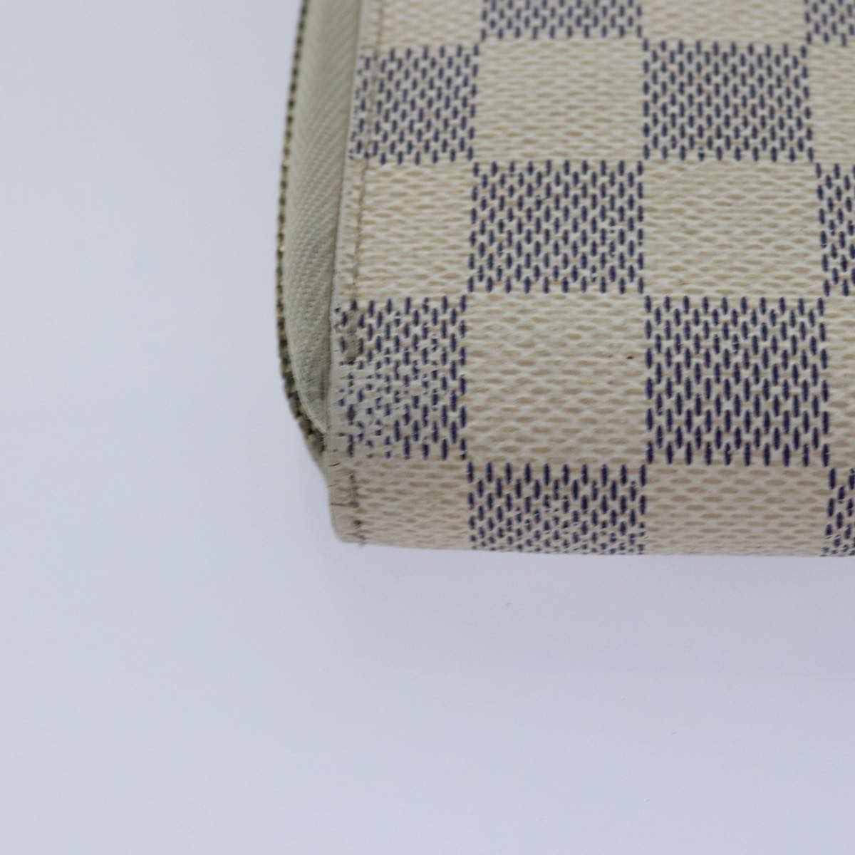 Damier Azur Canvas Zip Wallet N60019
