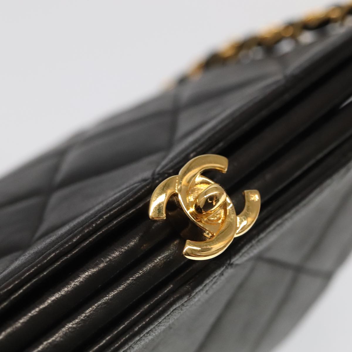 Chanel Vintage Quilted Leather Shoulder Bag