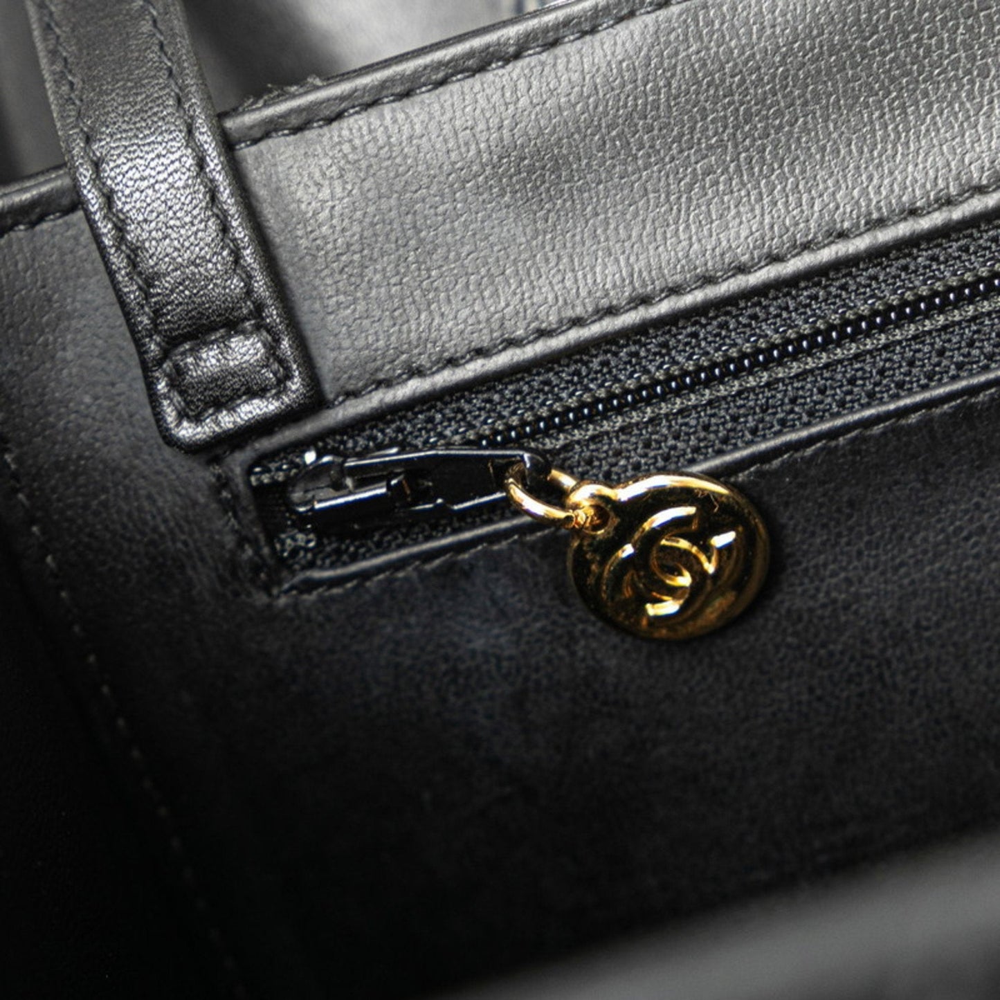 Chanel Vanity Case Quilted Leather Handbag