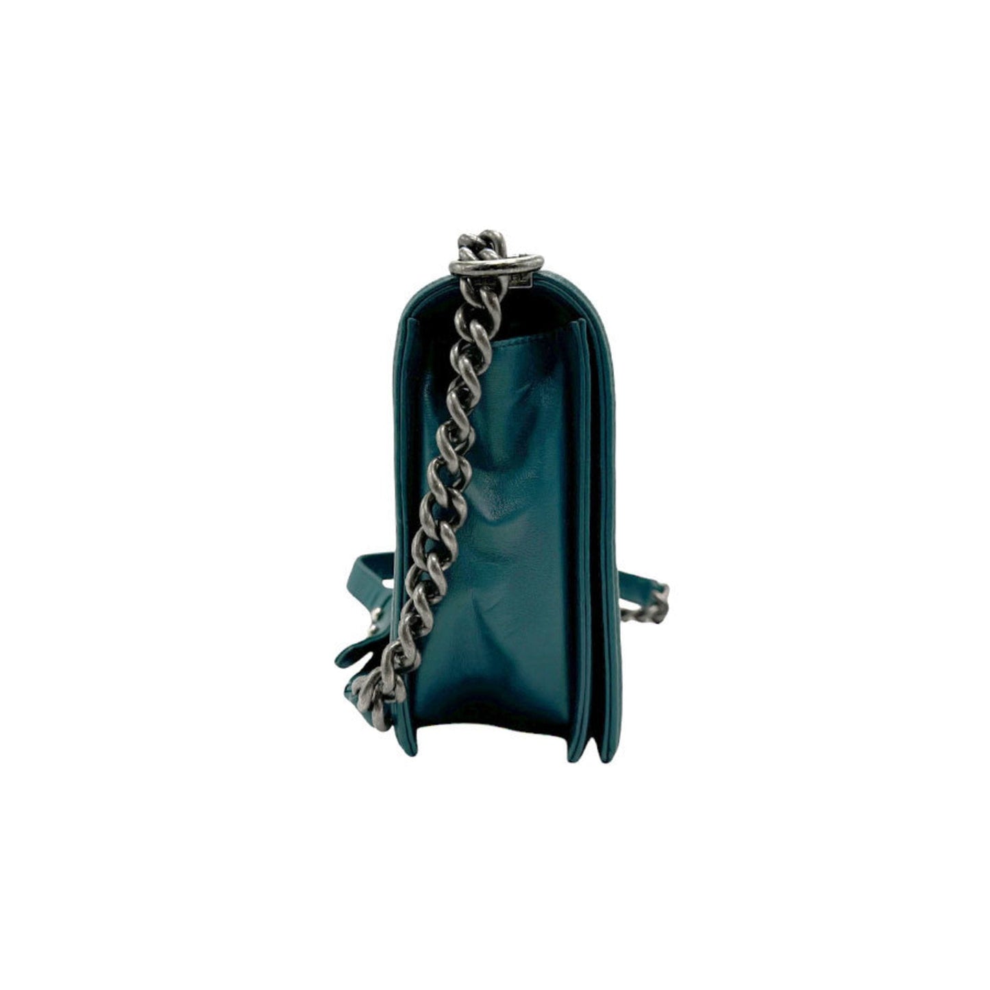 Chanel Boy Chanel Shoulder Bag A67086