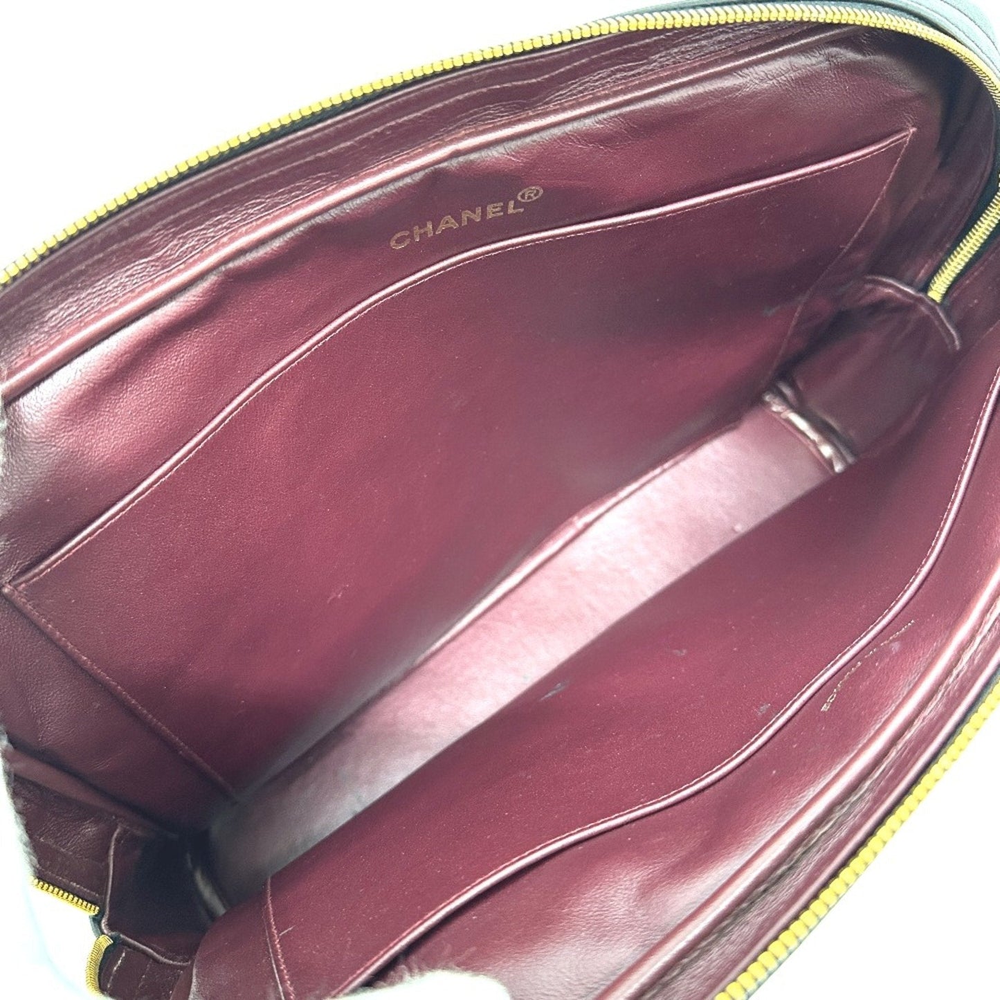 Chanel Classic Jumbo Shoulder Bag