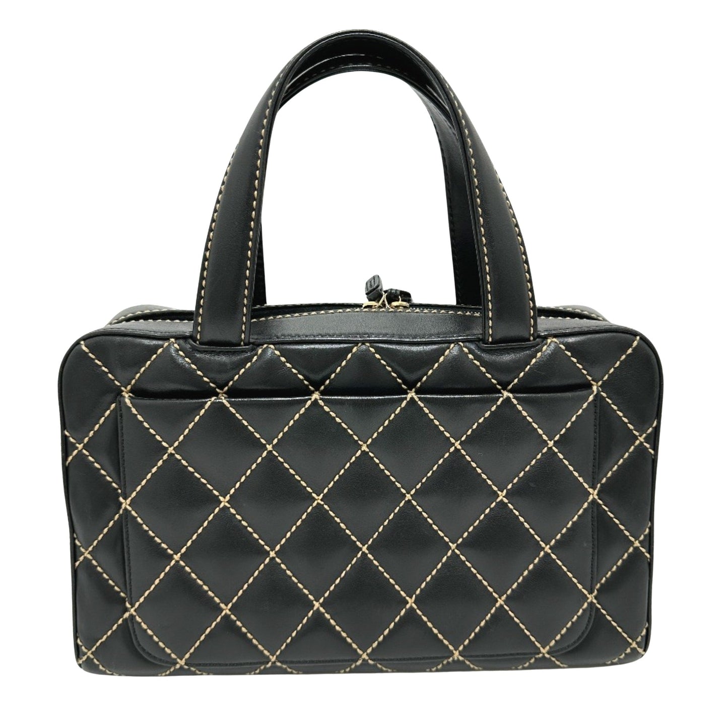 Chanel Quilted Leather Handbag Diamond Style