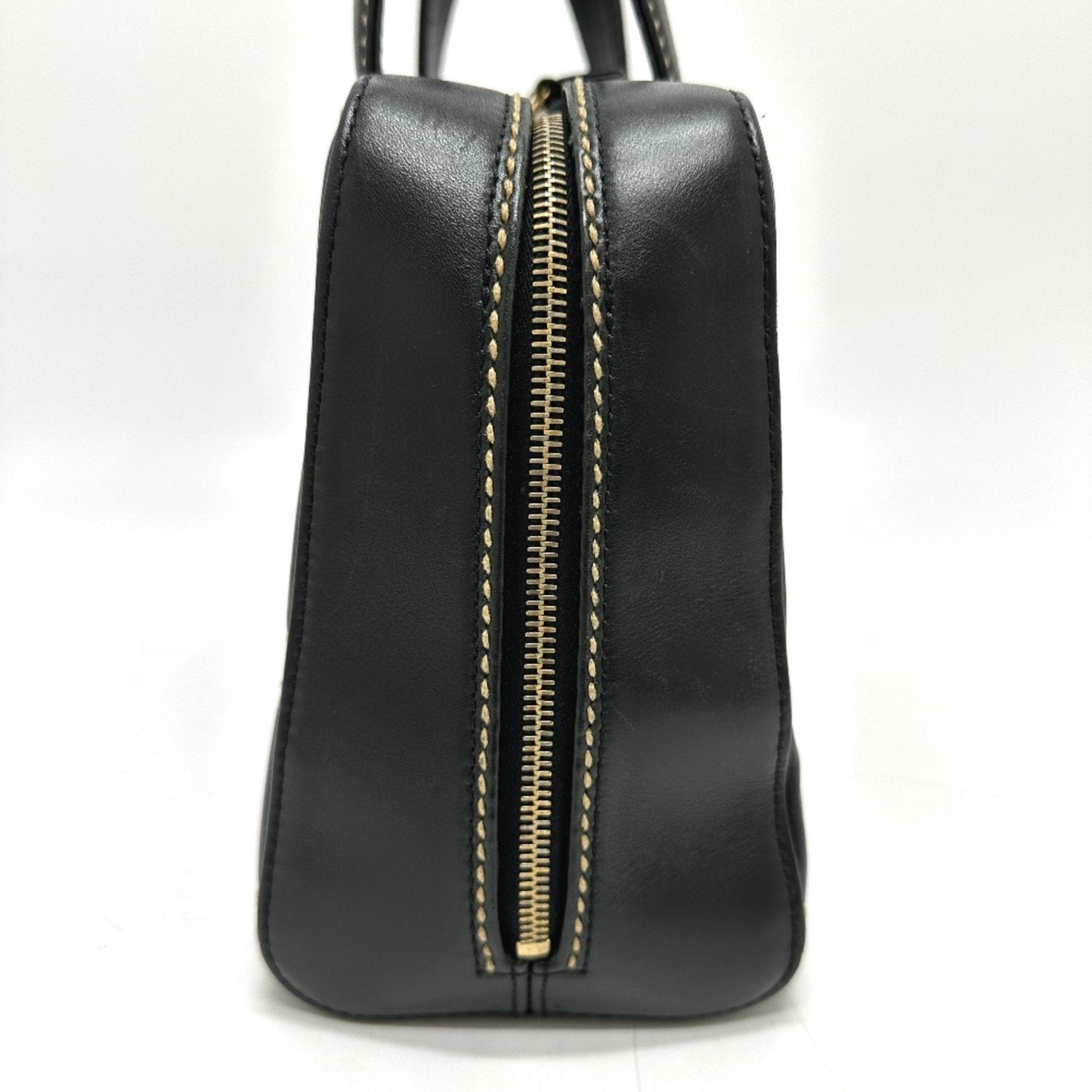 Chanel Quilted Leather Handbag Diamond Style