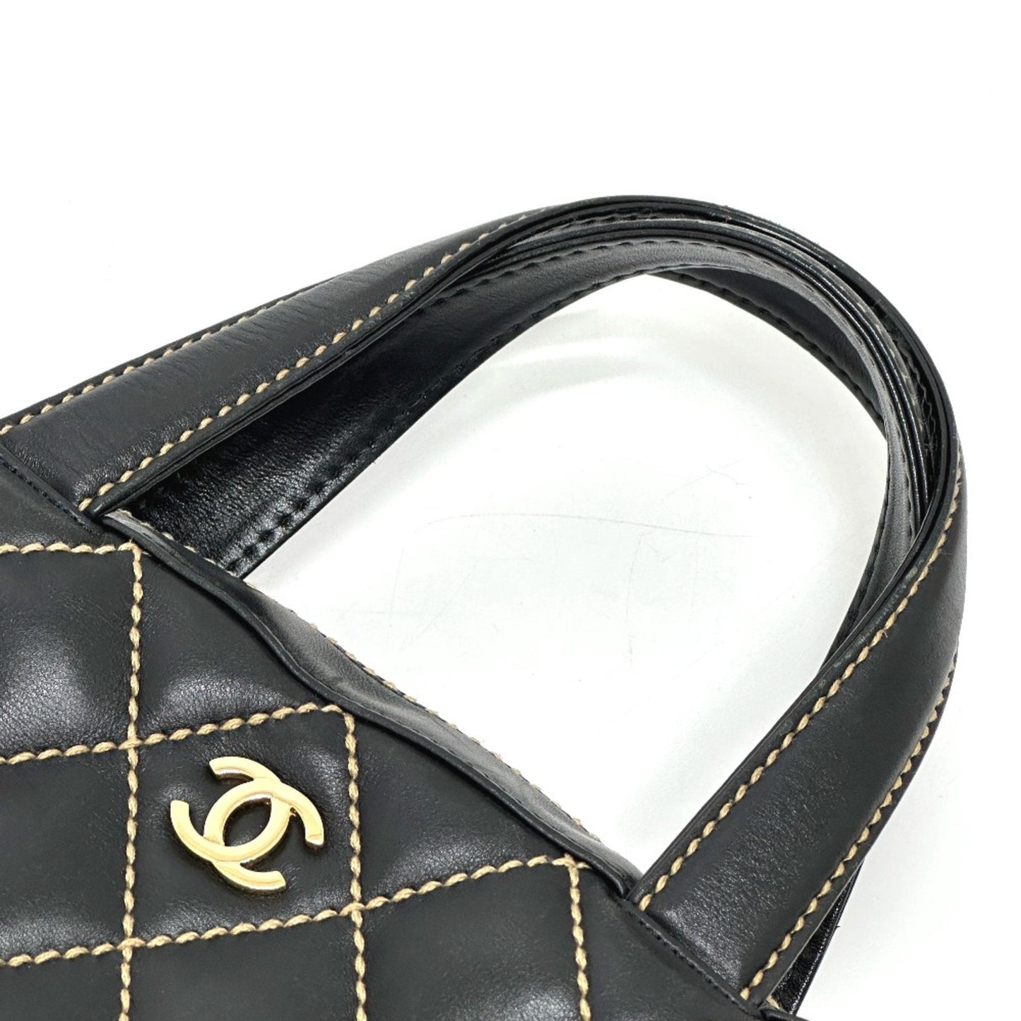 Chanel Quilted Leather Handbag Diamond Style