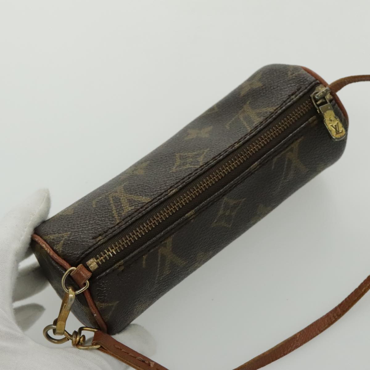 Pochette Toilette 26 Monogram Clutch