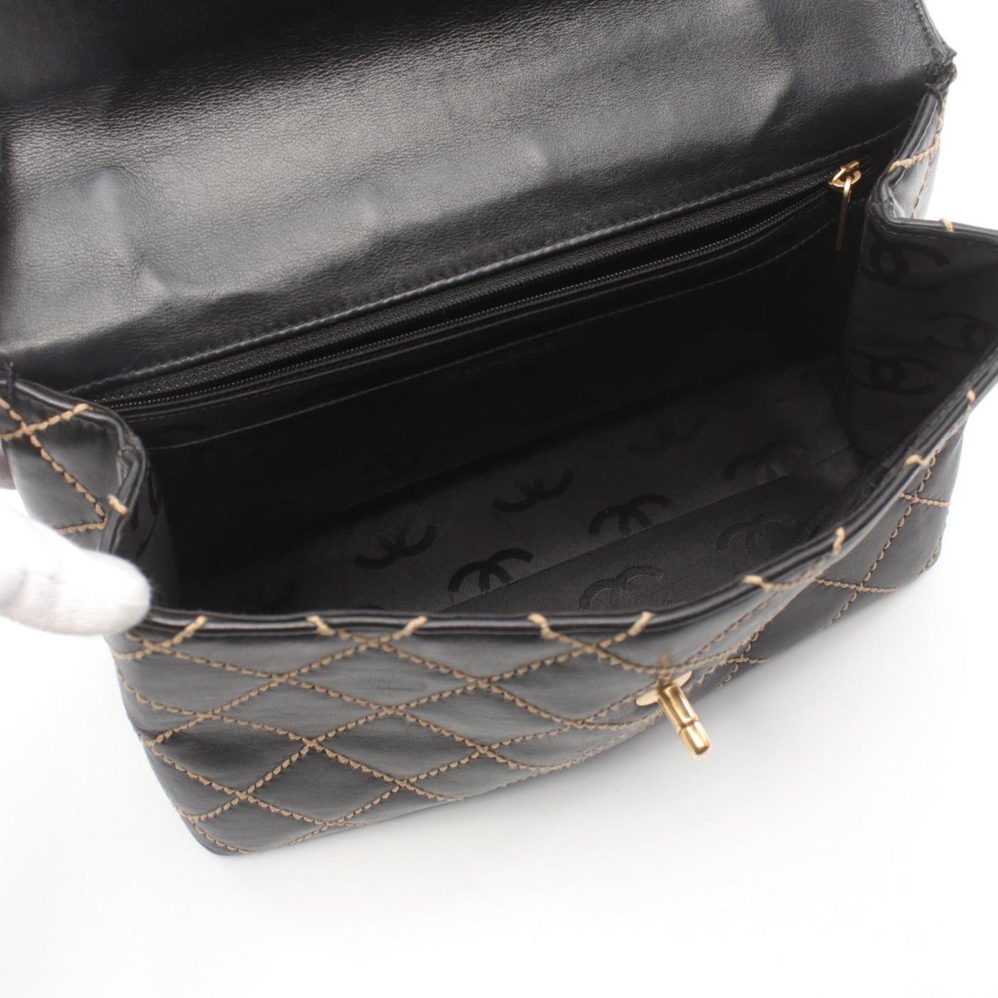 Chanel Quilted Leather Handbag