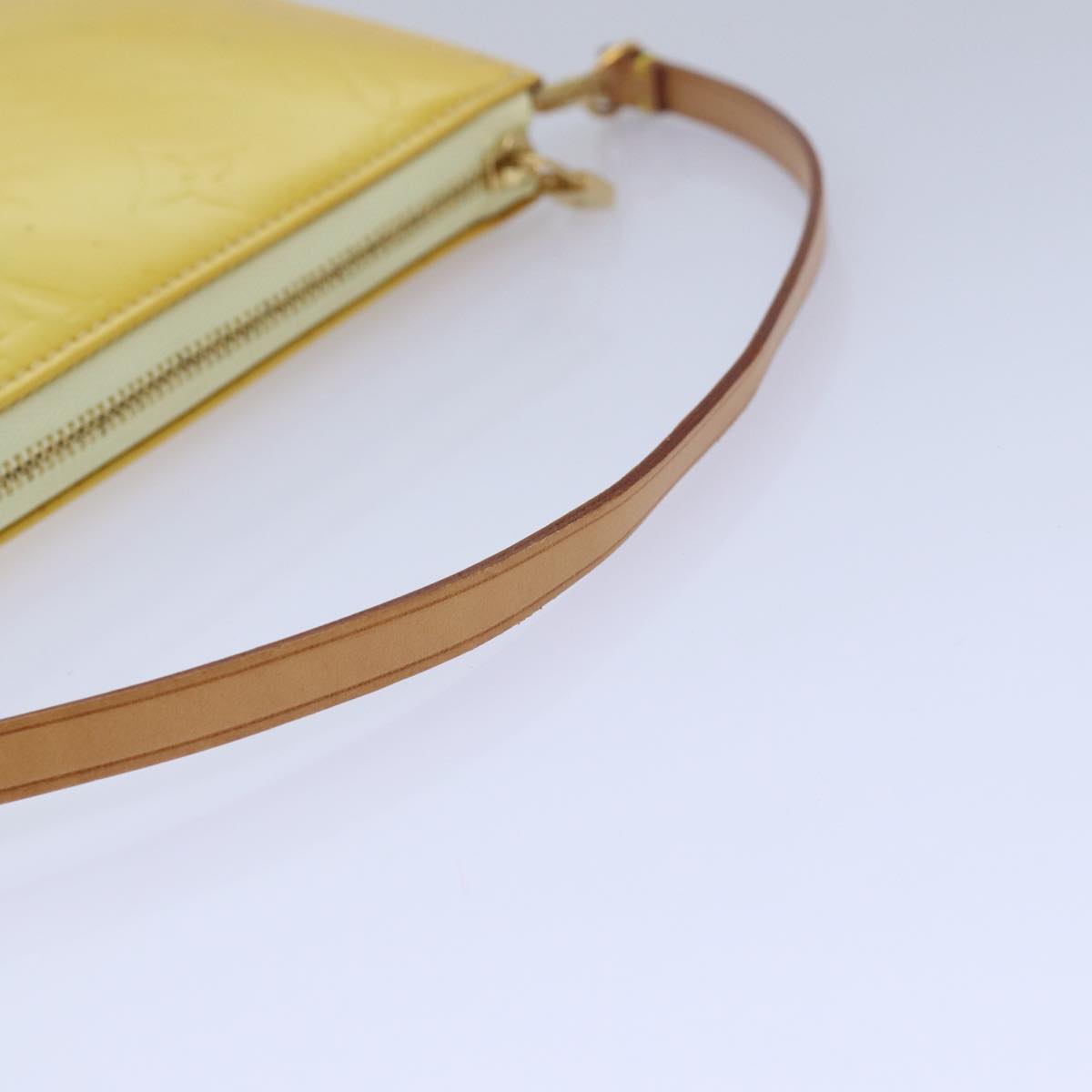 Pochette Monogram Vernis Clutch M90094