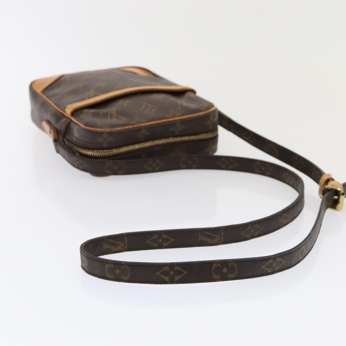Pochette M51900 Shoulder Bag