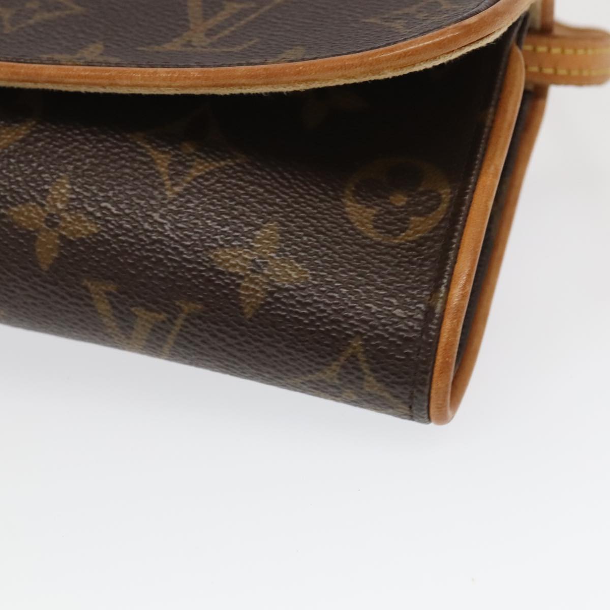 Monogram Canvas Pochette Clutch