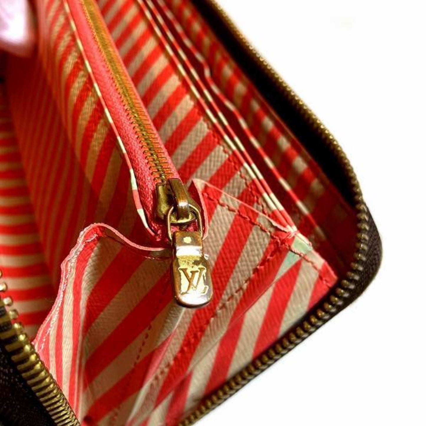 Zippy Canvas Wallet in Good Condition with Slight Wear