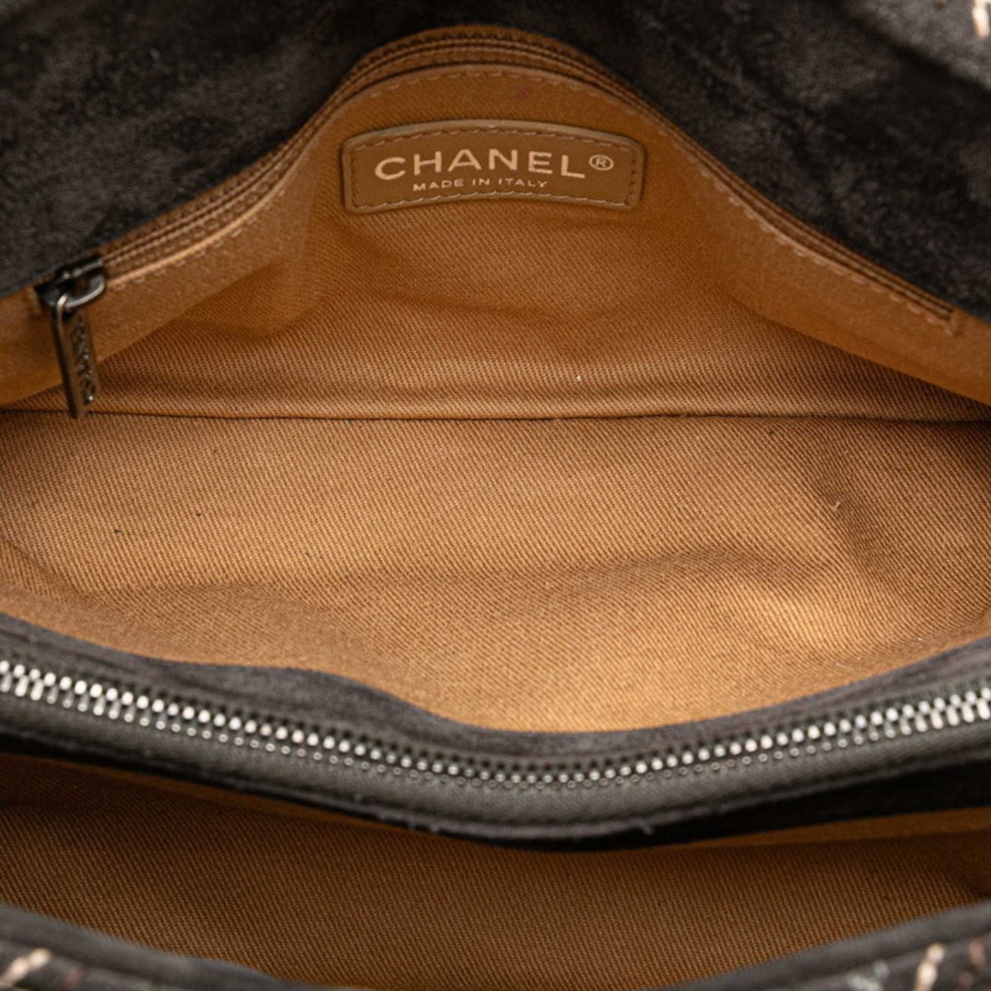 Chanel uede Chain houlder Bag Plaid