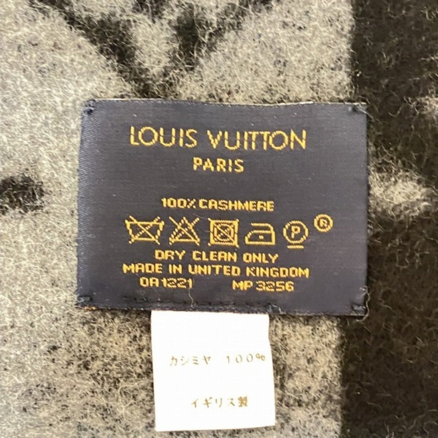 LV Monogram Scarf GreyBlack