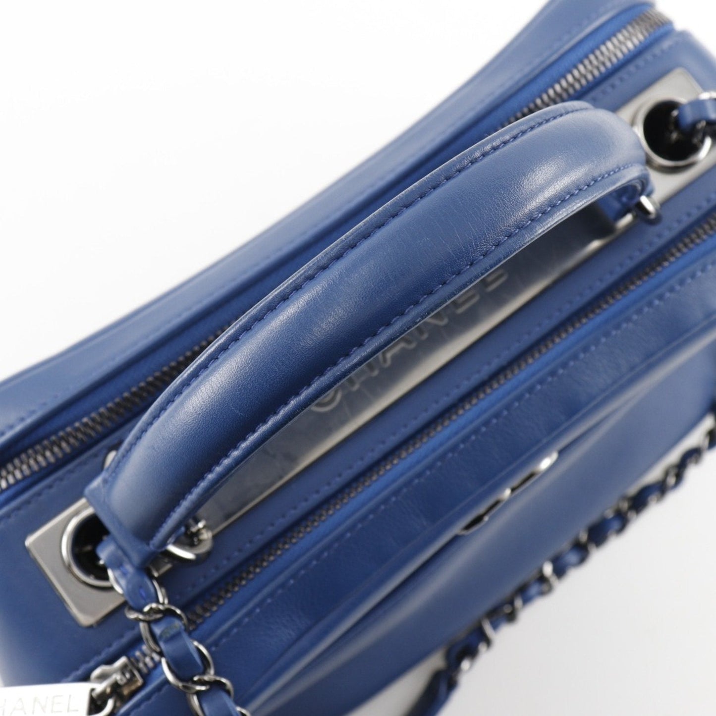 Chanel Chanel 19 Medium Flap Bag Blue Lambskin