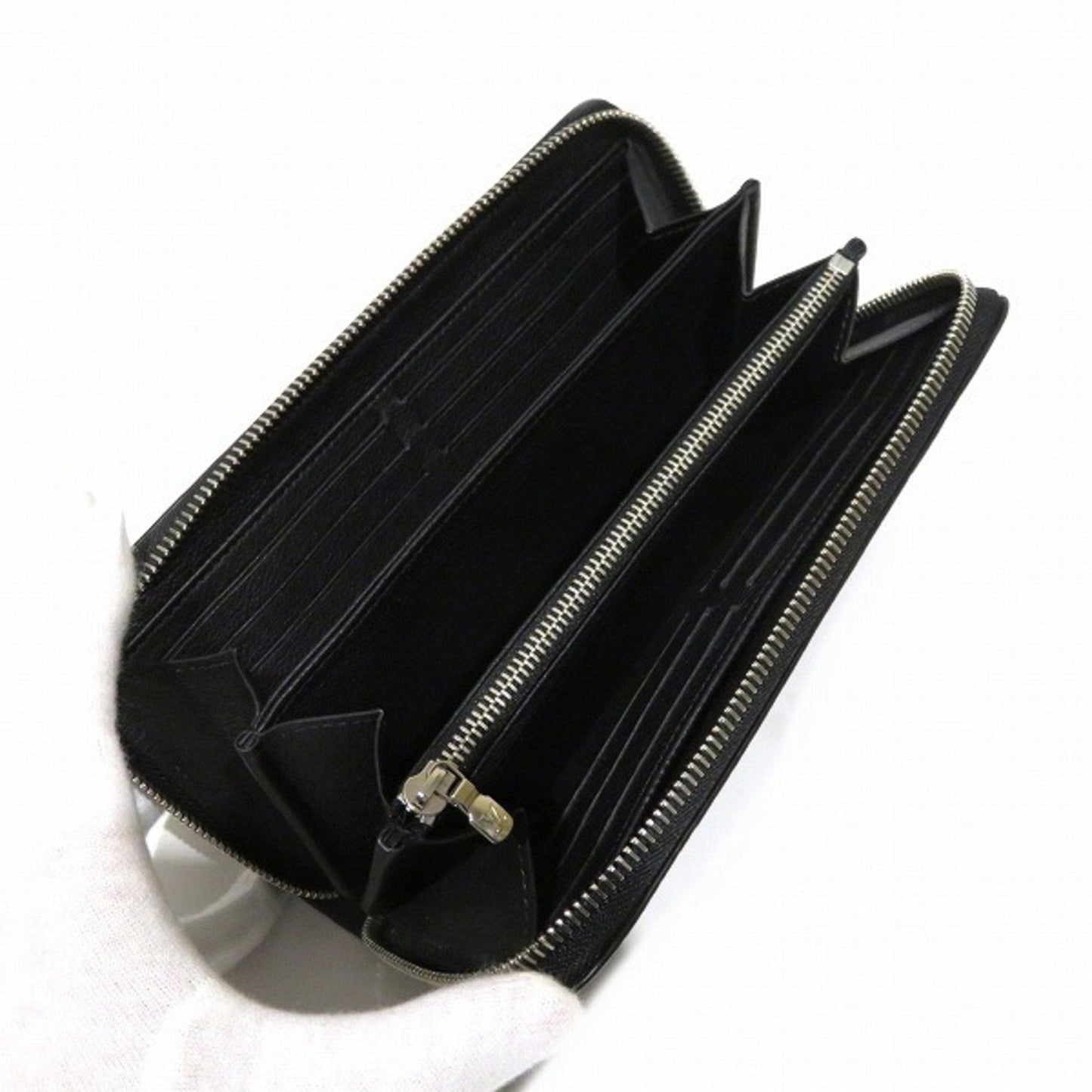 Lockme Leather Wallet with Sleek Design and Slightly Worn Look
