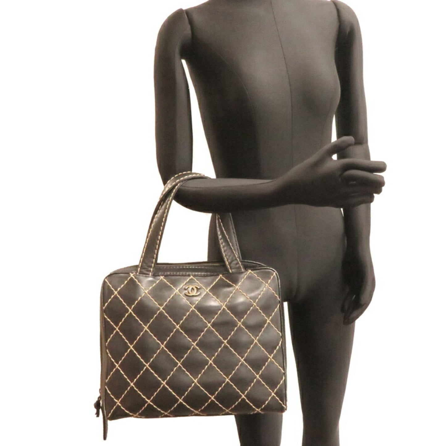 Chanel Elegant Leather Wild Stitch Bag with Dust Bag